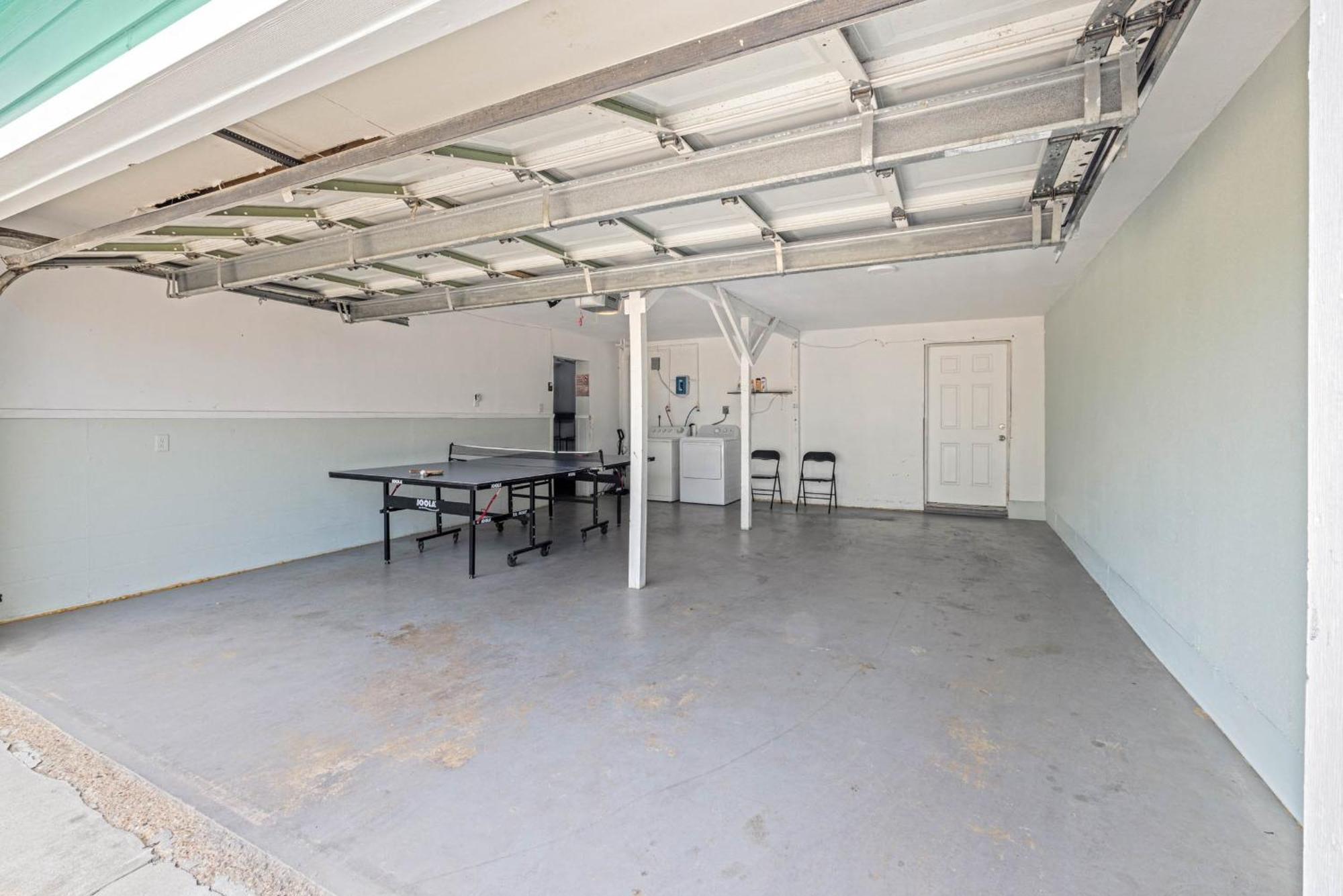 Nr Beach Pier Oasis Game Tables Yard Bbq Galveston Exterior foto