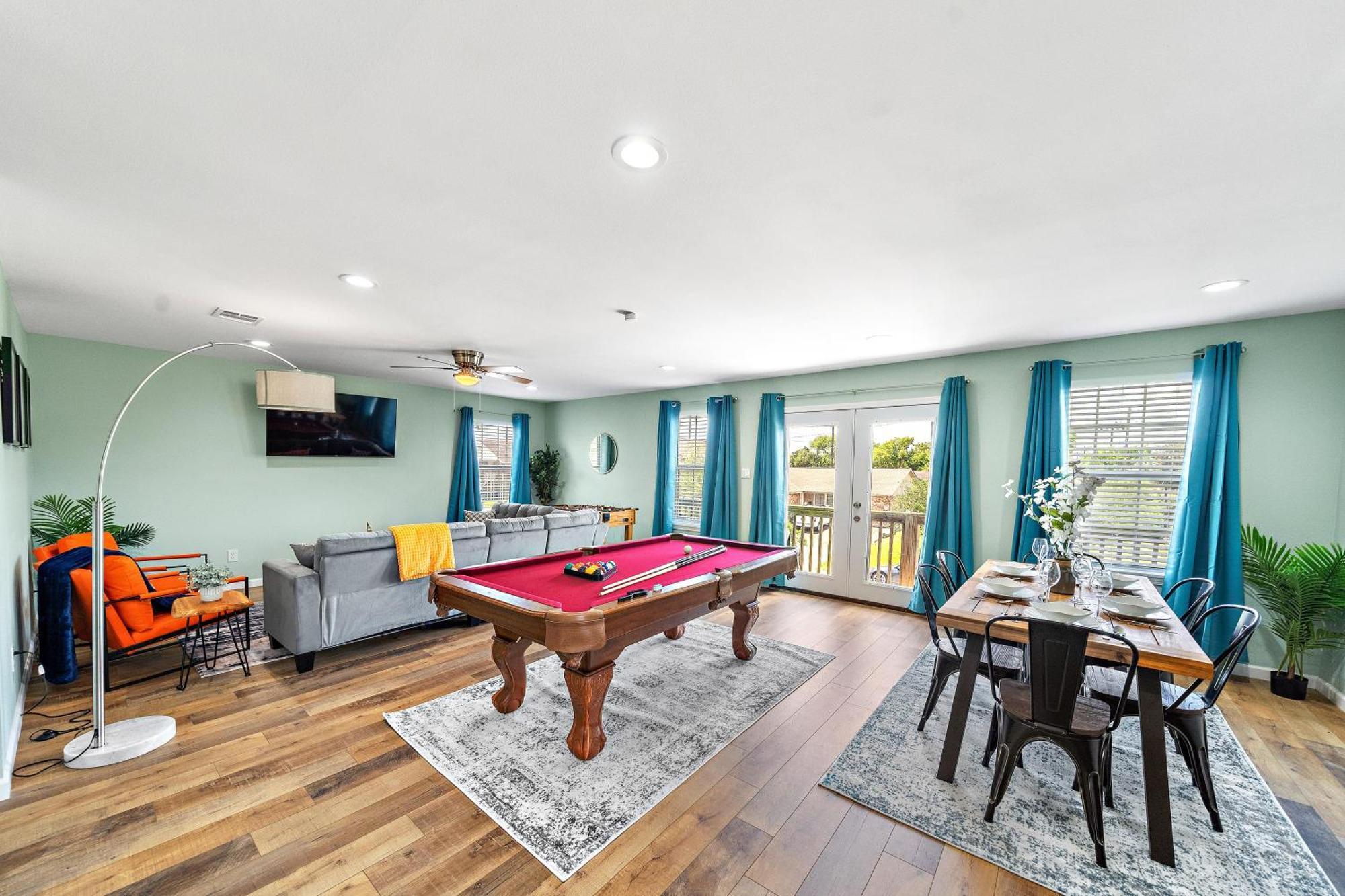 Nr Beach Pier Oasis Game Tables Yard Bbq Galveston Exterior foto